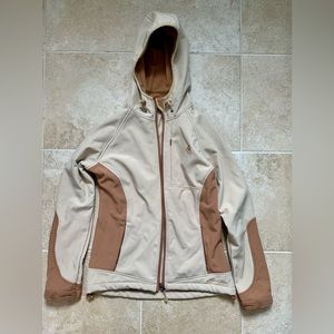 Women’s Legendary Whitetails Softshell Jacket